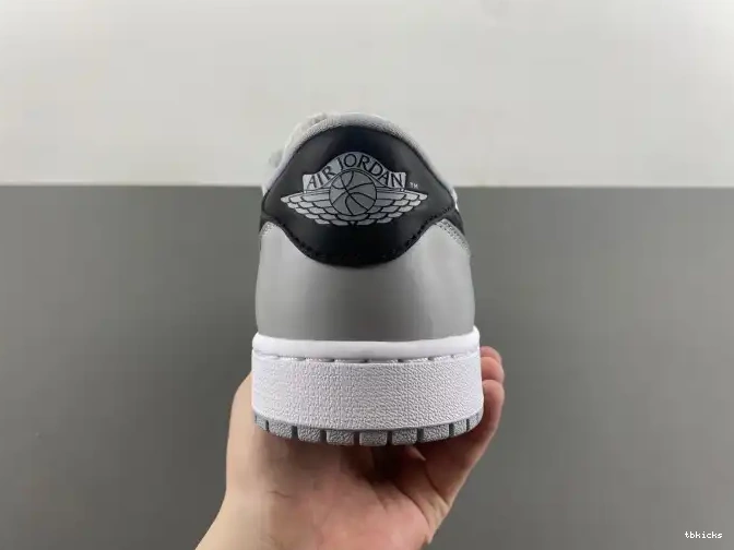 Rep TBK Low Air Barons CZ0790-110 1 OG Jordan 0426